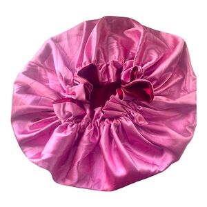 Luxury Reversible Satin Bonnet – Deep Red & Blush Pink